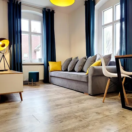 Apartment Przy Placu Piastowskim Jelenia Gora