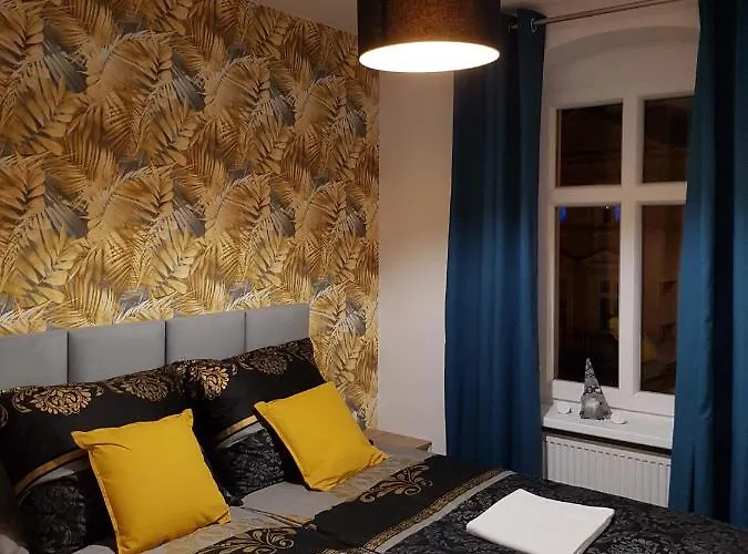 Przy Placu Piastowskim Jelenia Góra